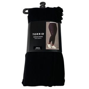 NWT Torrid Premium Leggings Black Laser Cut Mesh Distressing Sz 6 Crop High-Rise